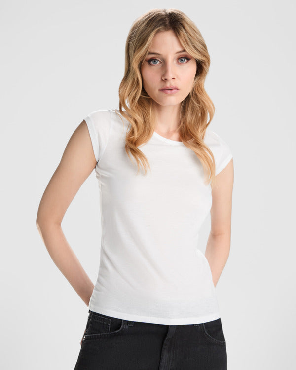 Camiseta Chica Blanca Personalizada - Personalizaciones MOA