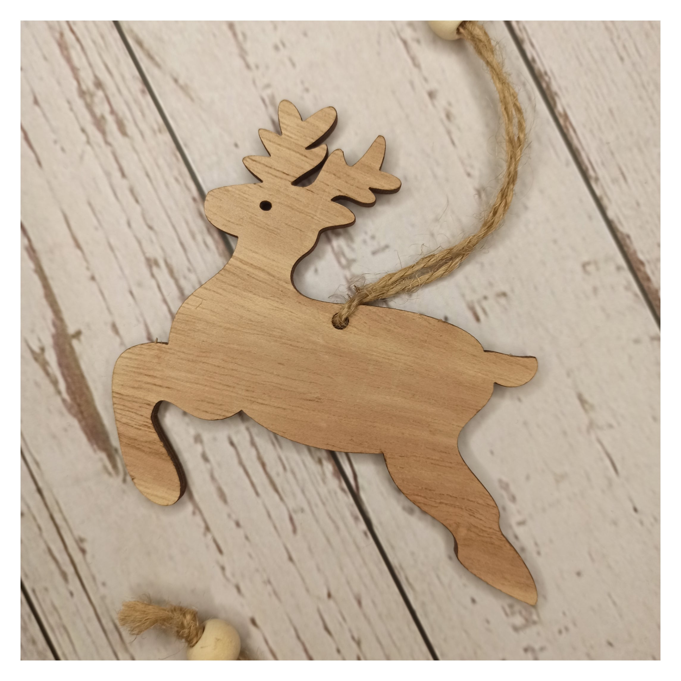 Adorno de Navidad en madera natural